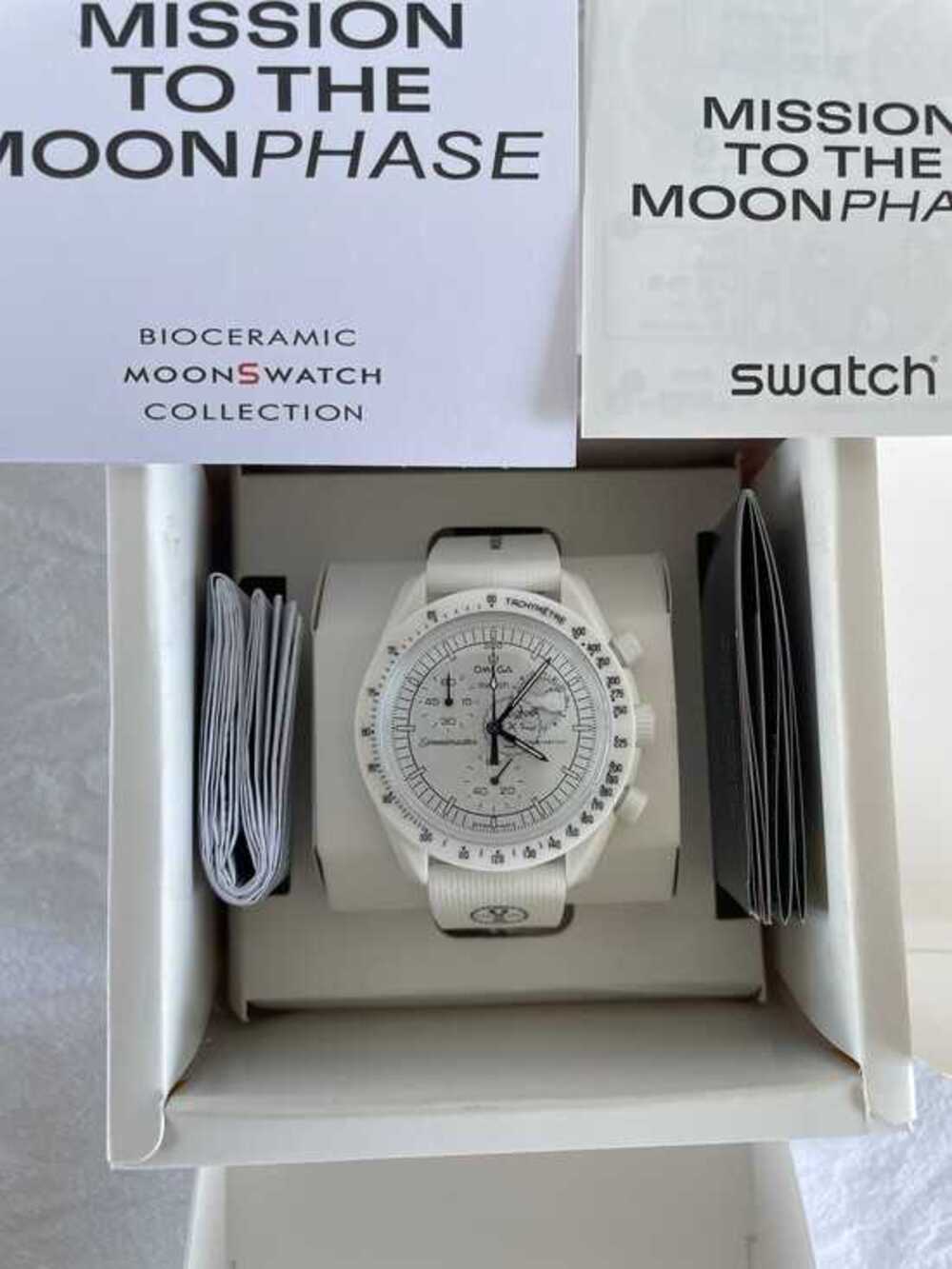 Swatch X Omega Moonswatch Snoopy Mission to the Moonphase White Men's Watch